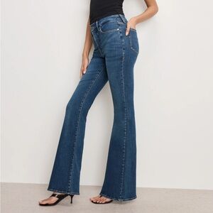 Good American Good Legs Flare Jean 00/24